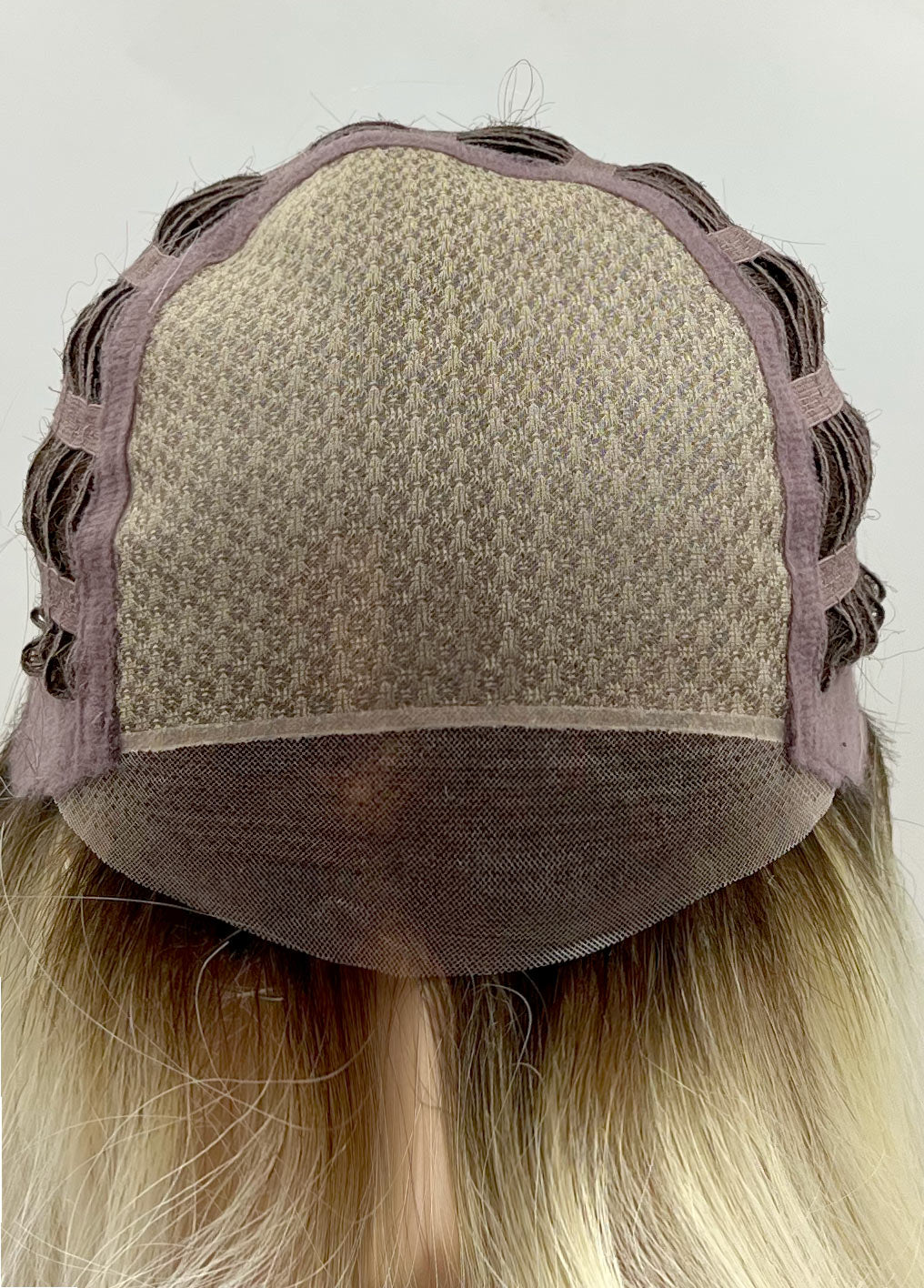 Get this Influencer Look with Hazelnut Blonde Highlight Pre-Cut Snowflake Lace Wig KEL HAZELNUT- S/M