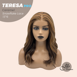 [PRE-ORDER] JBEXTENSION 18 Inches Caramel Pre-Cut 13X6 Free Part Snowflake Lace Frontlace Glueless Wig TERESA PRO - CARAMEL【BENDY EAR TABS】