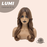 JBEXTENSION 23 Inches Curly Caramel Blonde Highlight Wig with Bangs LUMI CARAMEL BLONDE HIGHLIGHT