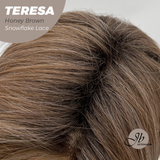 [PRE-ORDER] JBEXTENSION 18 Inches Honey Brown Pre-Cut Snowflake Lace Frontlace Glueless Wig TERESA HONEY BROWN【PERMATEASE】【BENDY EAR TABS】- M/L