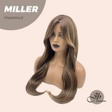 JBEXTENSION Peluca con parte en zigzag rizada negra suave de 26 pulgadas con flequillo MILLER