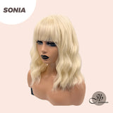 Short Blonde Wig SONIA/ Influencer
